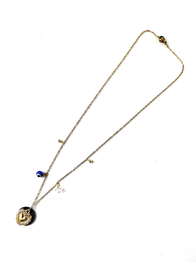 Chaîne avec Pendentif Upcyclé en CHAMBRE à AIR RECYCLÉE et Breloques dorées - Amour