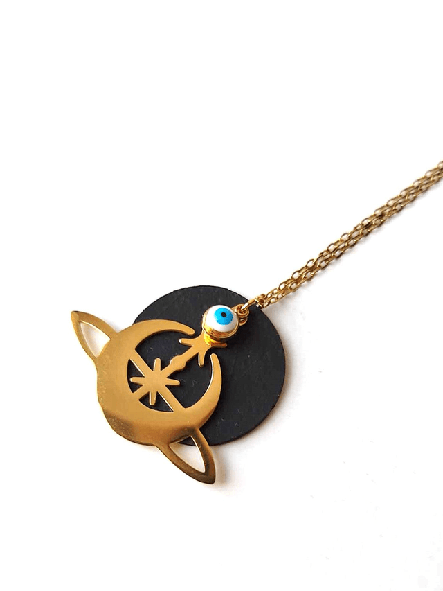 Chaîne avec Pendentif Upcyclé en CHAMBRE à AIR RECYCLÉE et Perle en verre Recyclée - Saturne