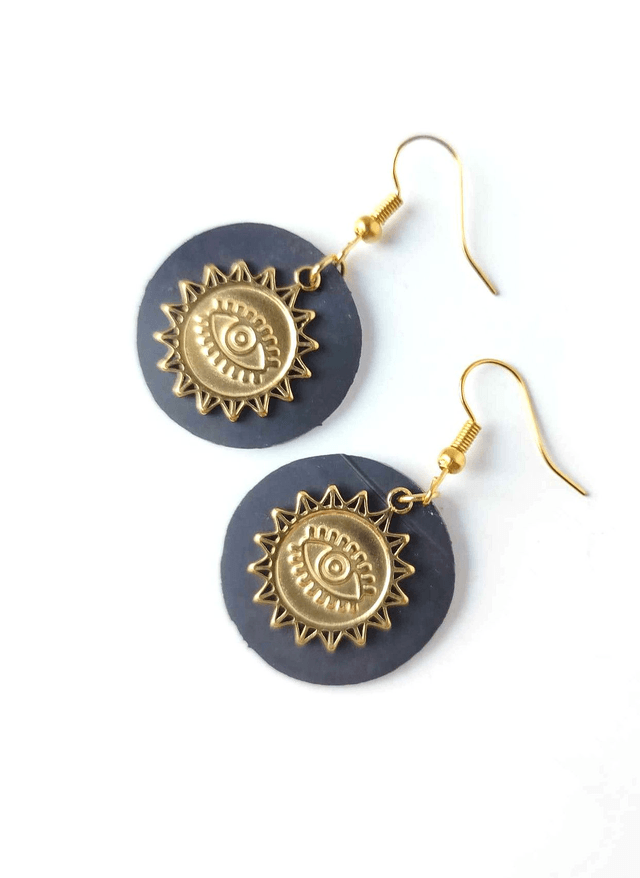 Boucles d'Oreilles Upcyclées en Chambre à Air et Acier Inoxydable Doré - Œil Protecteur