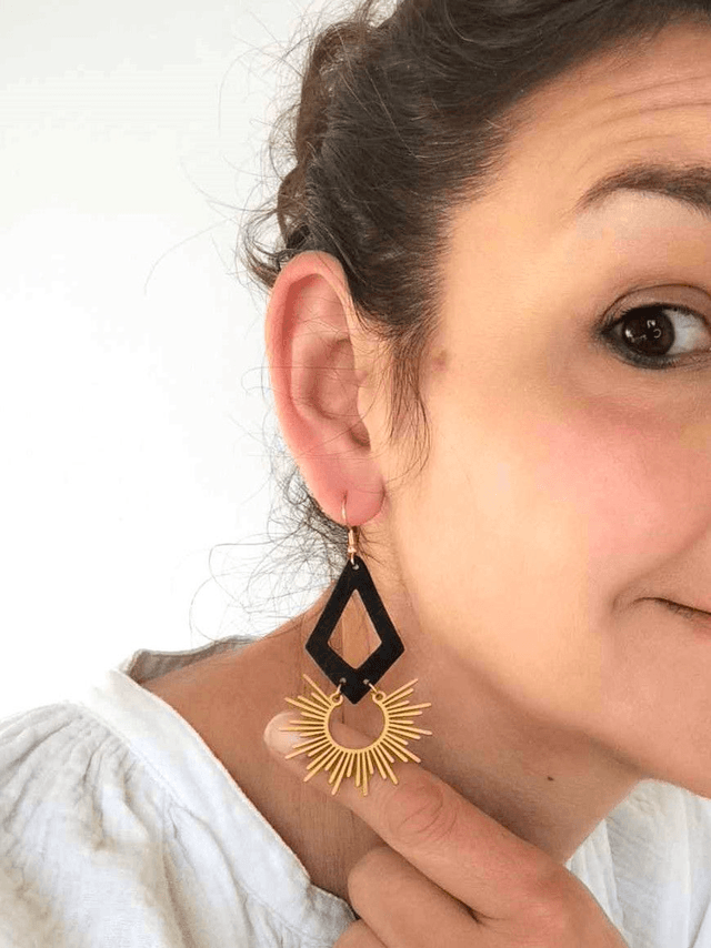 Boucles d'Oreilles Upcyclées en Chambre à Air et Acier Inoxydable Doré - Solaires