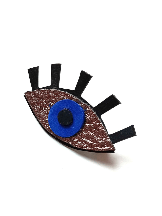 Broche en chute de SIMILICUIR et CHAMBRE à AIR de tracteur - Œil Turque- Pièce Artisanale et Unique