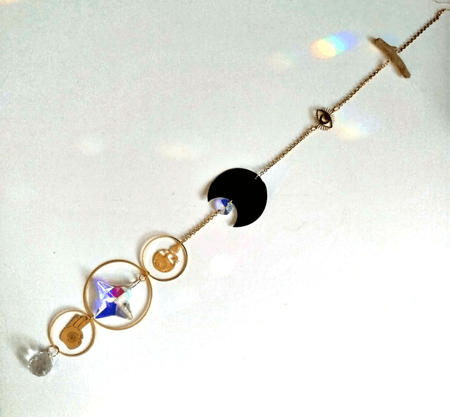 Attrape Soleil d'intérieur Upcyclé, Double prisme - PROTECTION MAGIQUE - Chambre à Air Valorisée & Perles Recyclées - Pièce Unique