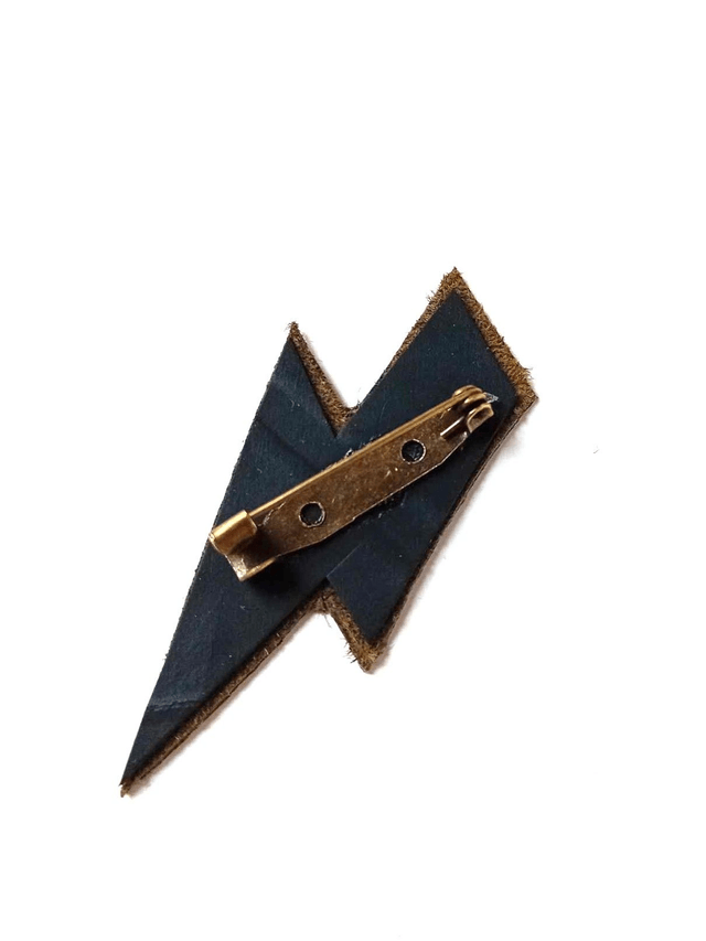 Broche en chute de SIMILICUIR et CHAMBRE à AIR de tracteur - Rock - Pièce Artisanale et Unique 