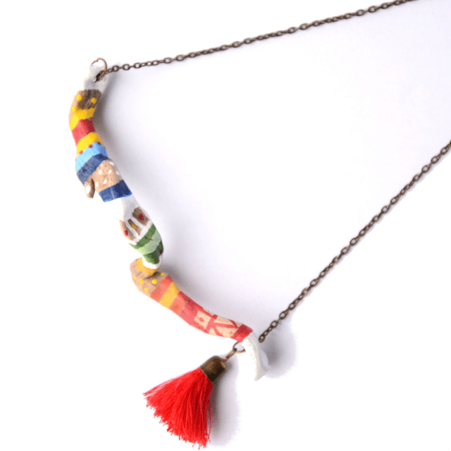Collier Création Bois Flotté Peint à la Main - Multicolore - Pièce Artisanale et Unique