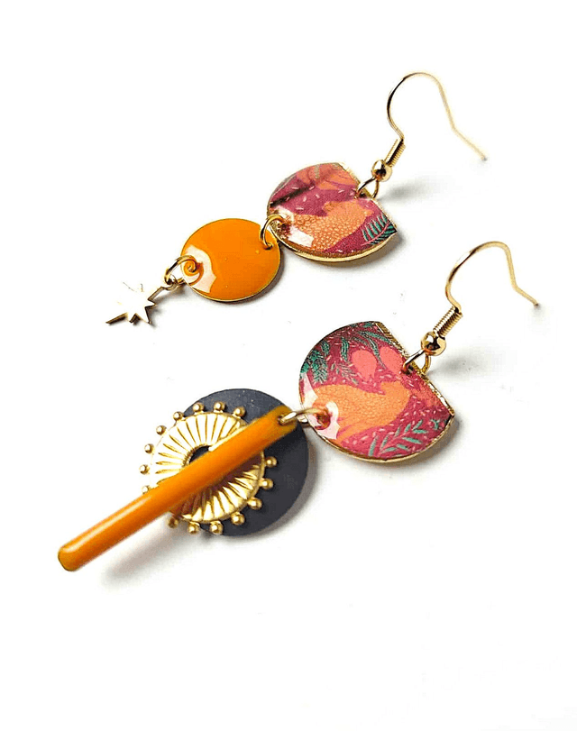 Boucles d'oreilles Asymétriques Upcyclées en Chambre à Air et Papier Recyclés - Félines