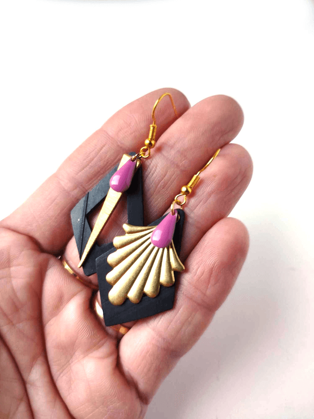 Boucles d'Oreilles Asymétriques Upcyclées  en Chambre à air Recyclée - Asymétriques